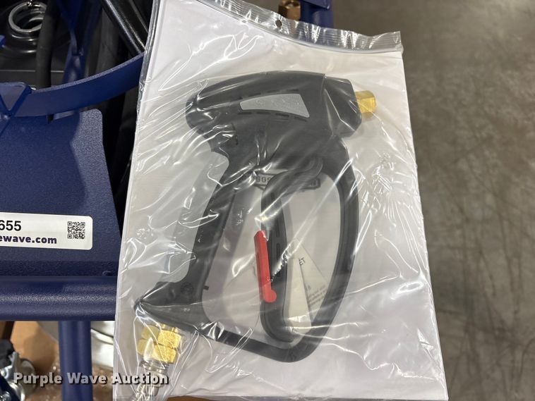 image for item ES8655 2021 Makinex DPW-2500-0AVU pressure washer