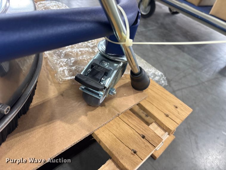 image for item ES8655 2021 Makinex DPW-2500-0AVU pressure washer