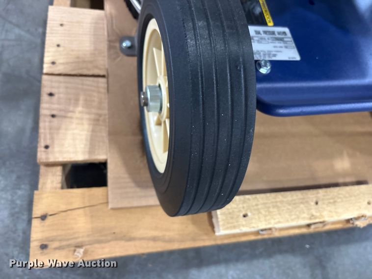 image for item ES8655 2021 Makinex DPW-2500-0AVU pressure washer