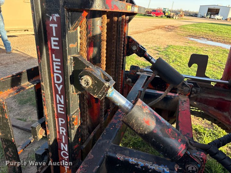 image for item ES8657 1993 Teledyne Princeton D5000 forklift