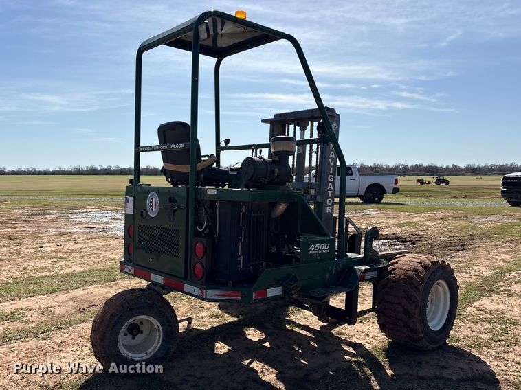 image for item ES8663 2020 Navigator RT-4500 forklift