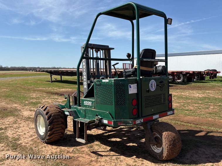 image for item ES8663 2020 Navigator RT-4500 forklift