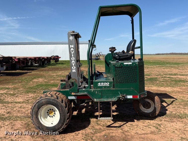 image for item ES8663 2020 Navigator RT-4500 forklift