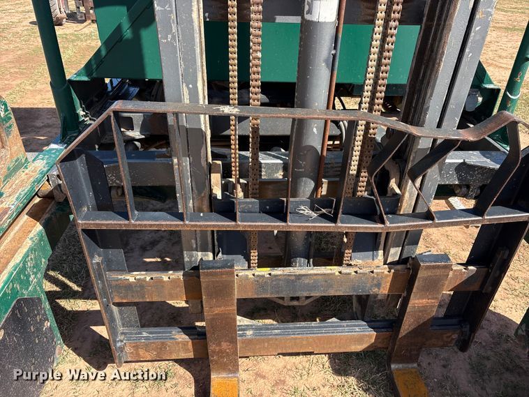 image for item ES8663 2020 Navigator RT-4500 forklift