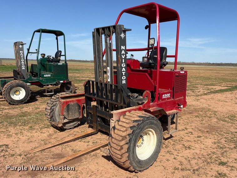 image for item ES8664 2021 Navigator RT-4500 forklift