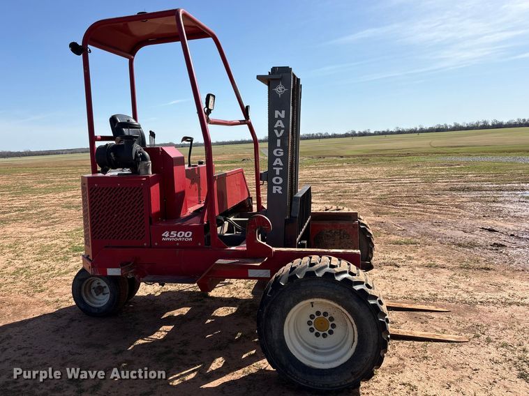 image for item ES8664 2021 Navigator RT-4500 forklift