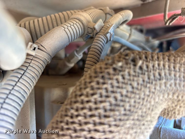 image for item ES8665 2021 Navigator RT-4500 forklift