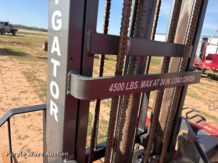 image for item ES8666 2022 Navigator RT-4500 forklift