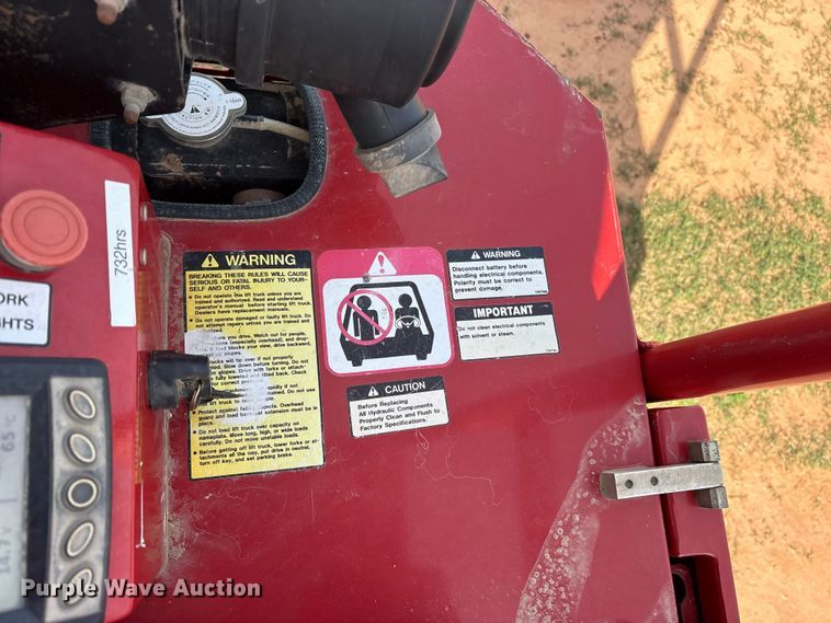 image for item ES8666 2022 Navigator RT-4500 forklift