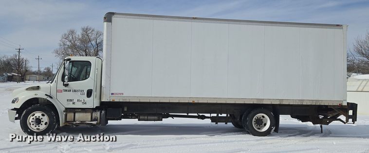 image for item ET1213 2015 Freightliner M2 box truck