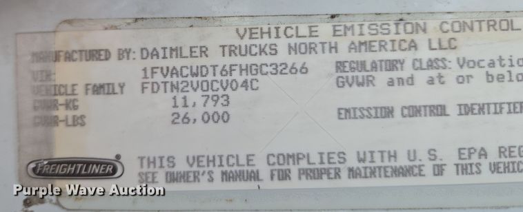 image for item ET1213 2015 Freightliner M2 box truck