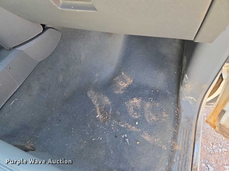 image for item ET1355 2008 Dodge Ram 2500 Crew Cab pickup truck