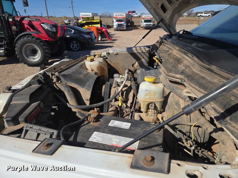 image for item ET1355 2008 Dodge Ram 2500 Crew Cab pickup truck