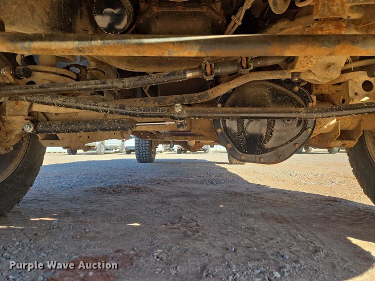 image for item ET1355 2008 Dodge Ram 2500 Crew Cab pickup truck