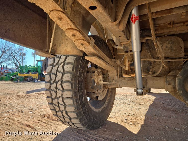 image for item ET1355 2008 Dodge Ram 2500 Crew Cab pickup truck