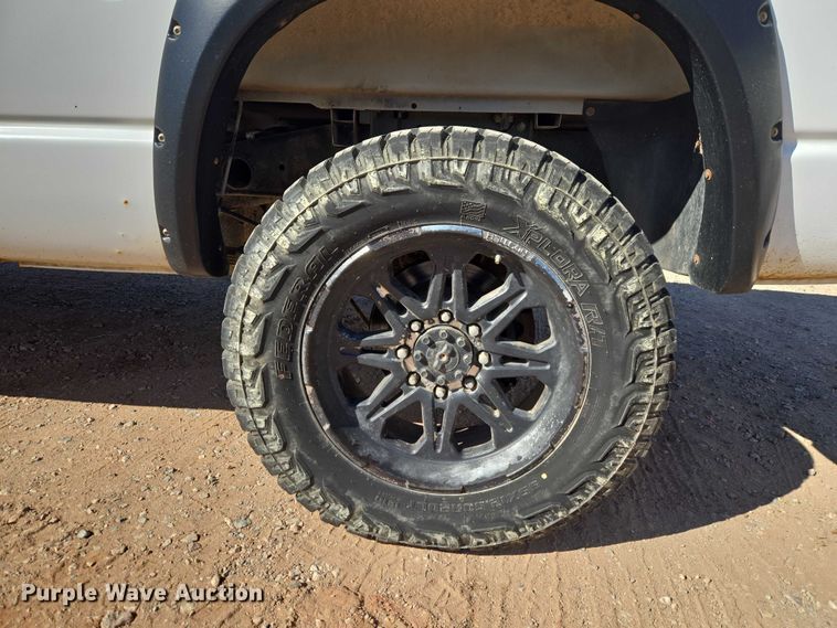 image for item ET1355 2008 Dodge Ram 2500 Crew Cab pickup truck