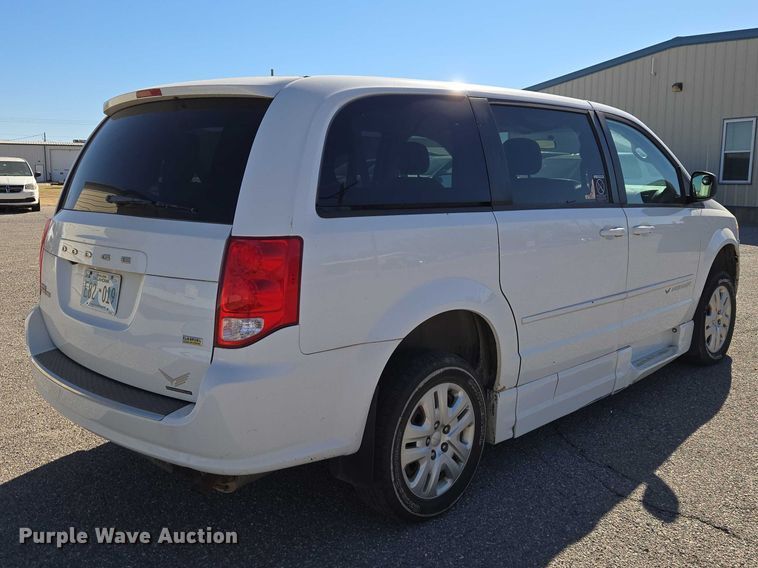 image for item ET1389 2017 Dodge Grand Caravan handicap accessible van