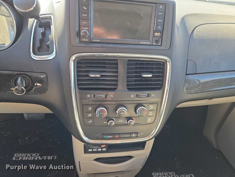 image for item ET1389 2017 Dodge Grand Caravan handicap accessible van