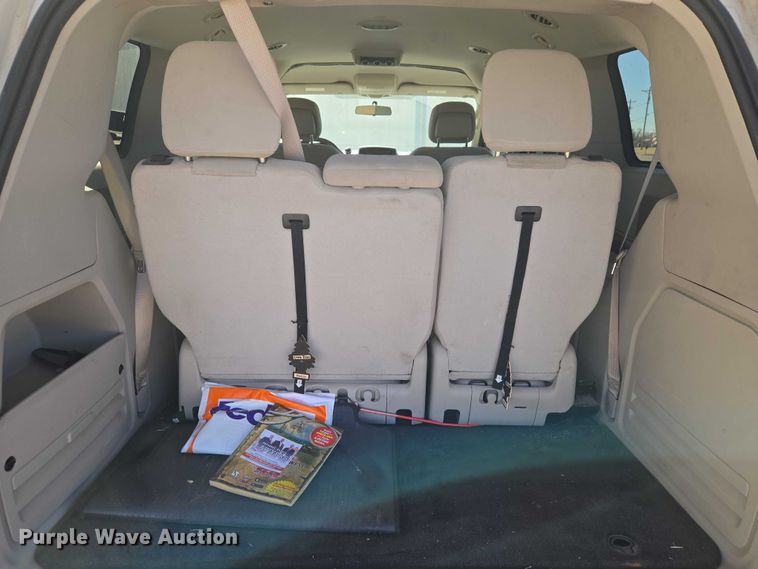 image for item ET1389 2017 Dodge Grand Caravan handicap accessible van