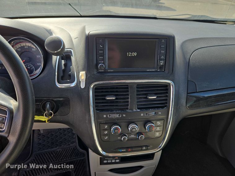 image for item ET1390 2017 Dodge Grand Caravan handicap accessible van