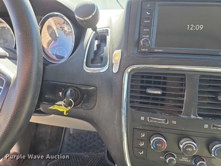 image for item ET1390 2017 Dodge Grand Caravan handicap accessible van