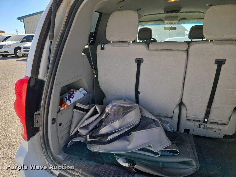 image for item ET1390 2017 Dodge Grand Caravan handicap accessible van