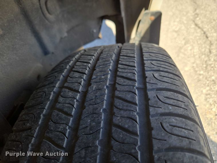 image for item ET1390 2017 Dodge Grand Caravan handicap accessible van