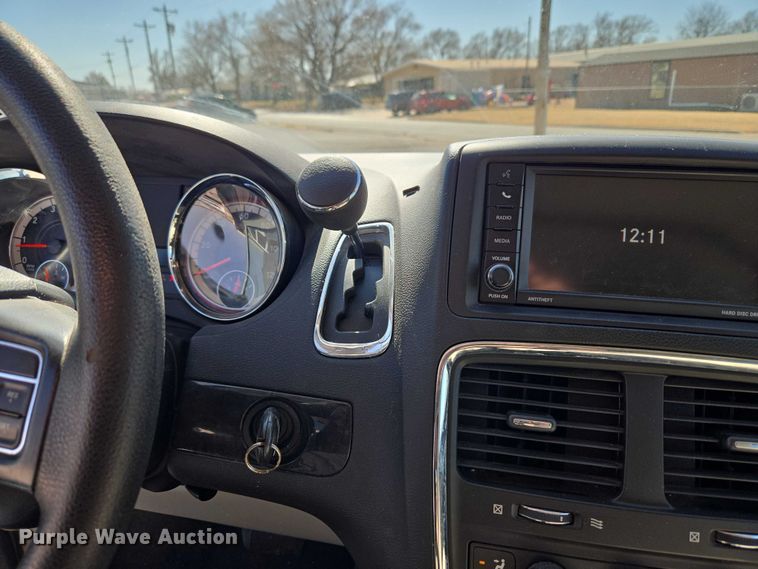 image for item ET1394 2017 Dodge Grand Caravan handicap accessible van