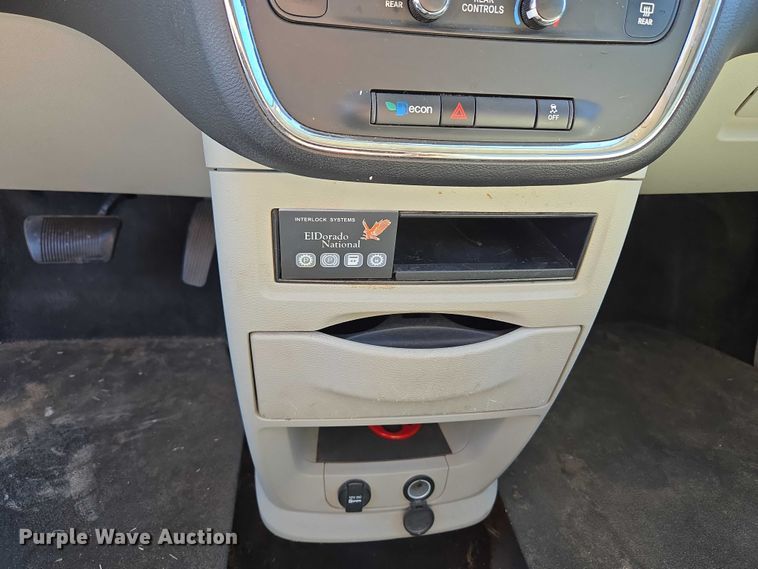 image for item ET1394 2017 Dodge Grand Caravan handicap accessible van