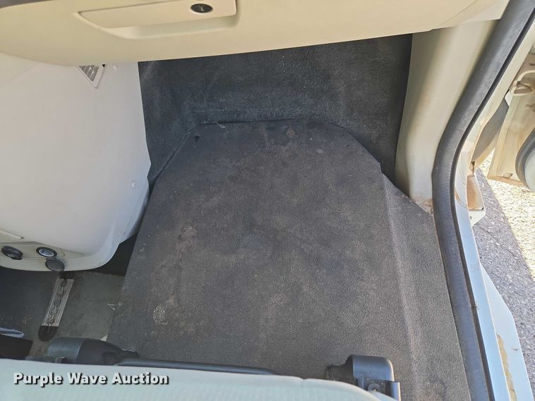 image for item ET1394 2017 Dodge Grand Caravan handicap accessible van