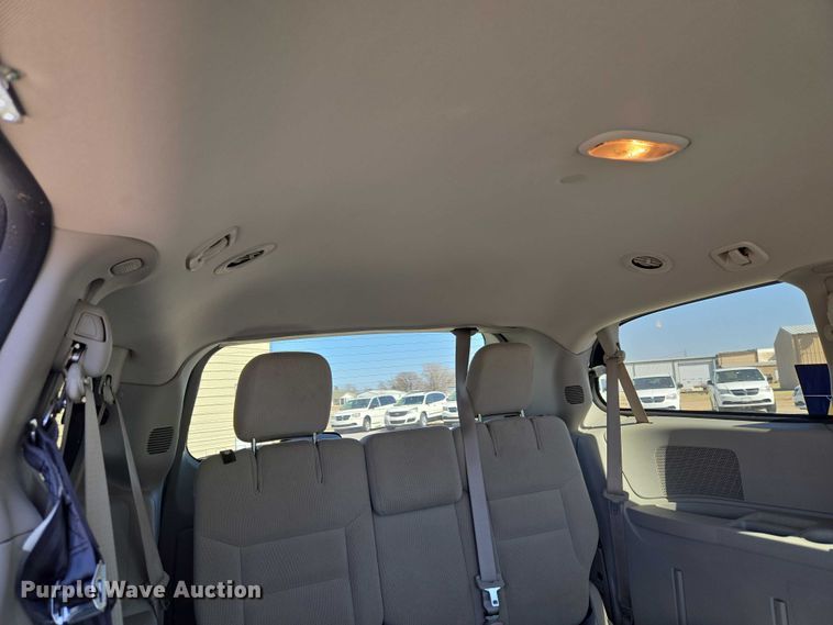 image for item ET1394 2017 Dodge Grand Caravan handicap accessible van