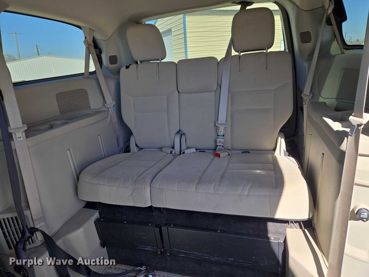 image for item ET1394 2017 Dodge Grand Caravan handicap accessible van