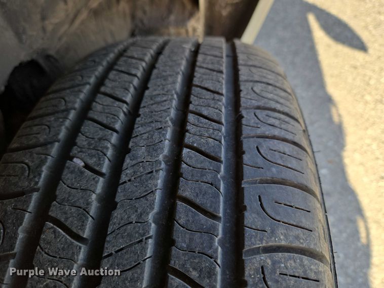 image for item ET1394 2017 Dodge Grand Caravan handicap accessible van