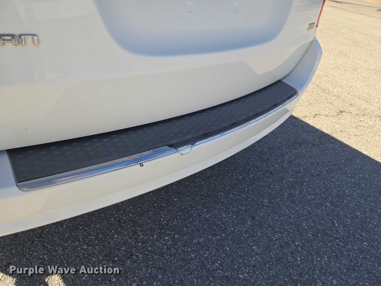 image for item ET1396 2015 Dodge Grand Caravan handicap accessible van