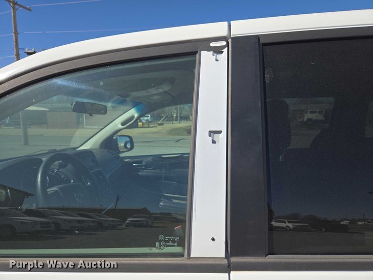 image for item ET1396 2015 Dodge Grand Caravan handicap accessible van