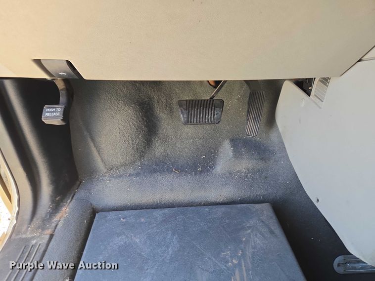 image for item ET1396 2015 Dodge Grand Caravan handicap accessible van