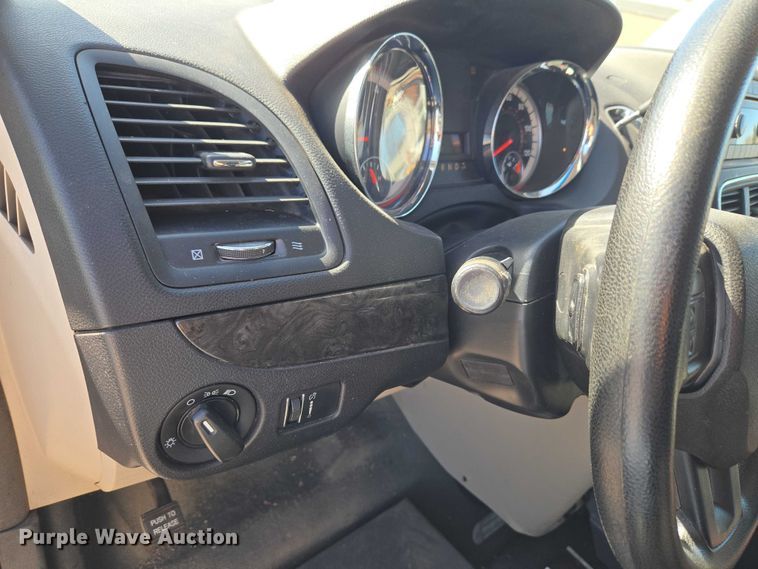 image for item ET1396 2015 Dodge Grand Caravan handicap accessible van