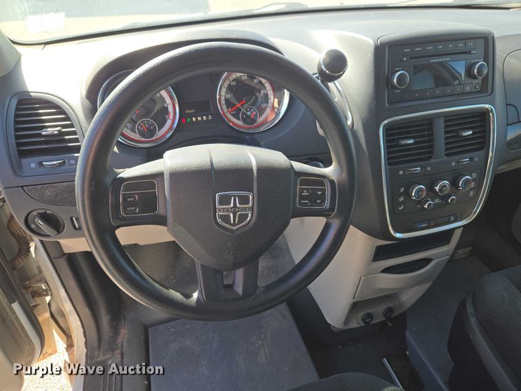 image for item ET1396 2015 Dodge Grand Caravan handicap accessible van