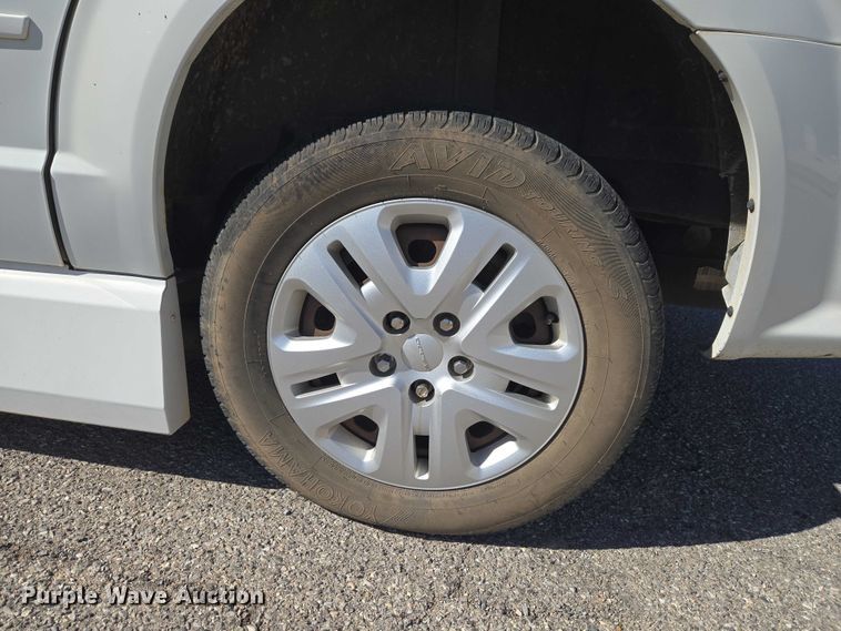 image for item ET1396 2015 Dodge Grand Caravan handicap accessible van