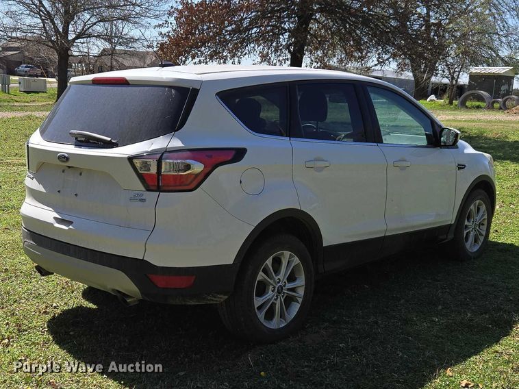 image for item ET1457 2017 Ford Escape SUV