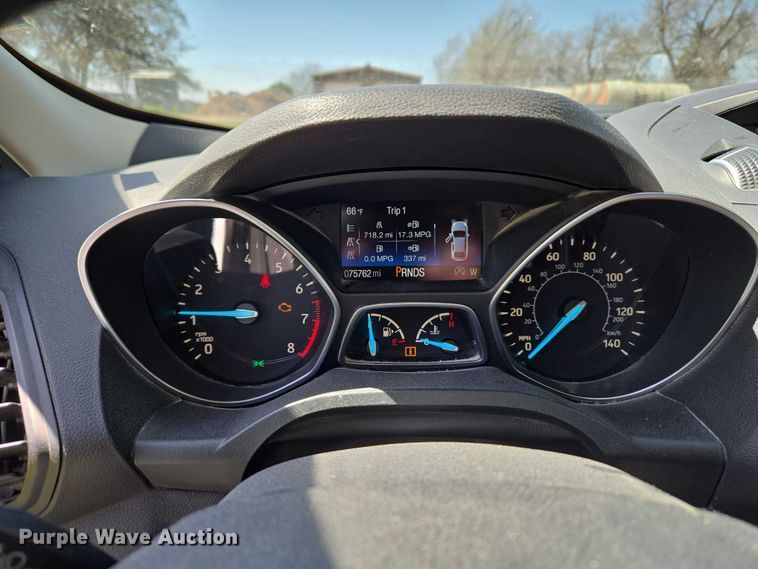 image for item ET1457 2017 Ford Escape SUV