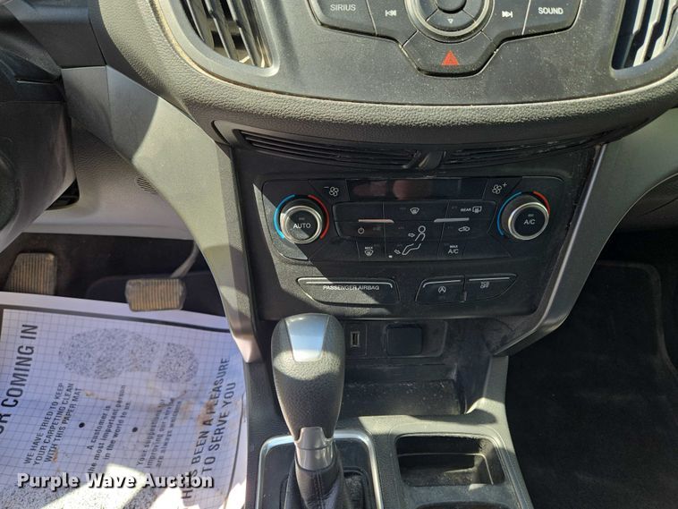 image for item ET1457 2017 Ford Escape SUV