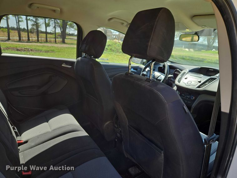 image for item ET1457 2017 Ford Escape SUV