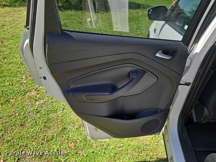 image for item ET1457 2017 Ford Escape SUV