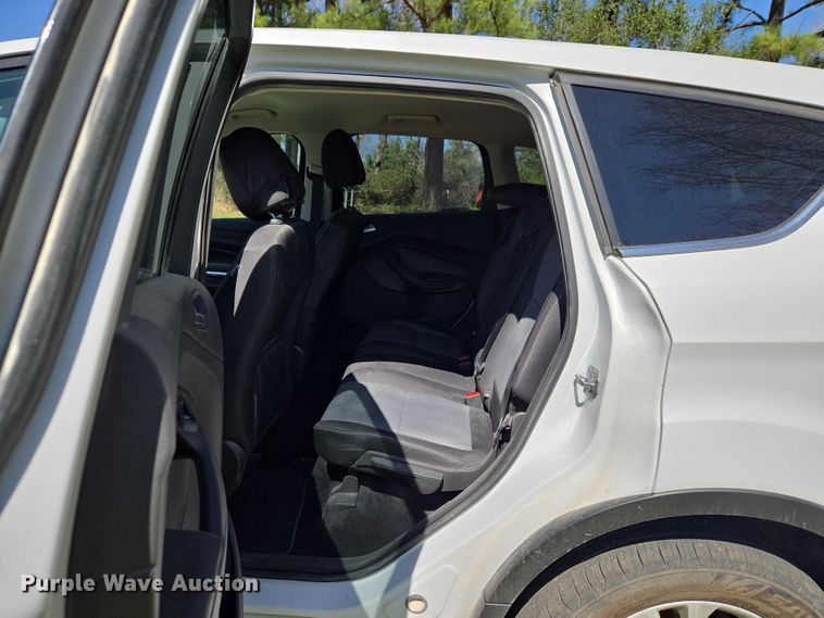 image for item ET1457 2017 Ford Escape SUV