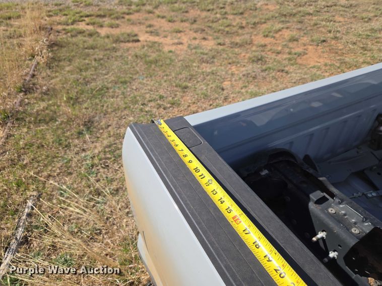 image for item ET1460 Ford pickup truck bed