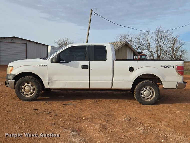 image for item ET1466 2011 Ford F150 Ext. Cab pickup truck