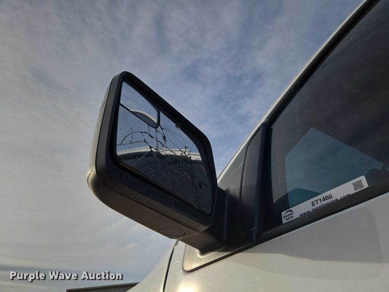 image for item ET1466 2011 Ford F150 Ext. Cab pickup truck