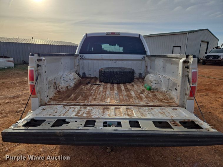 image for item ET1466 2011 Ford F150 Ext. Cab pickup truck