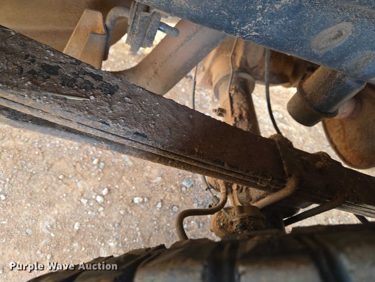 image for item ET1466 2011 Ford F150 Ext. Cab pickup truck